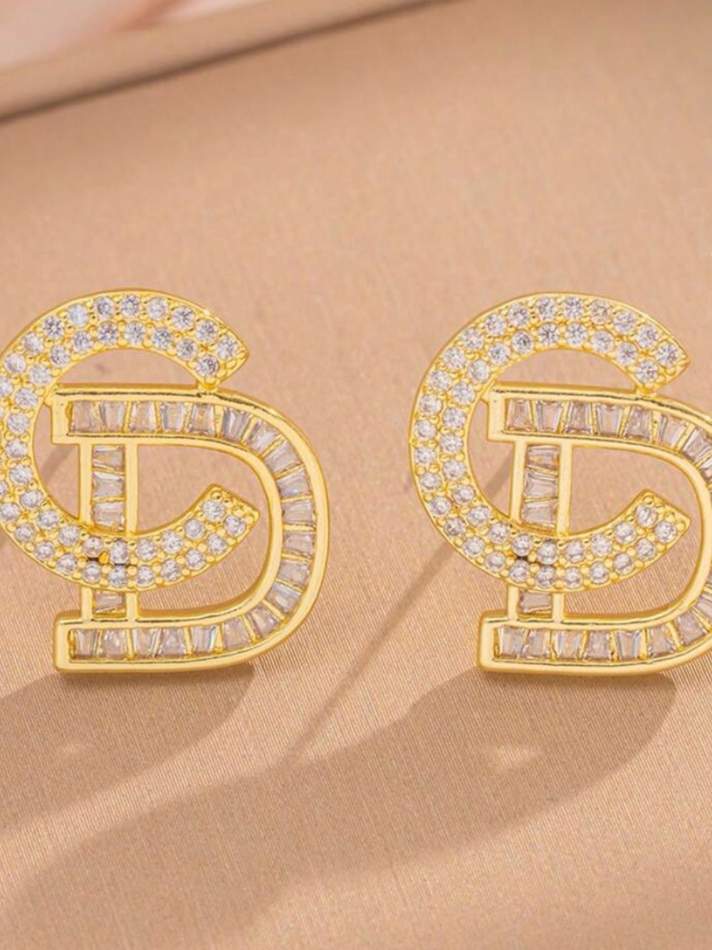 Gold Crystal Interlocking CD Initial Stud Earrings - Designer Style
